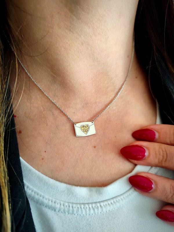 Colar Carta 'Adoro-te Mãe'