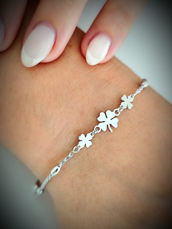 Imagem WhatsApp 2025-05-30 às 10.04.34_bd00092c Pulseira prata Trevo