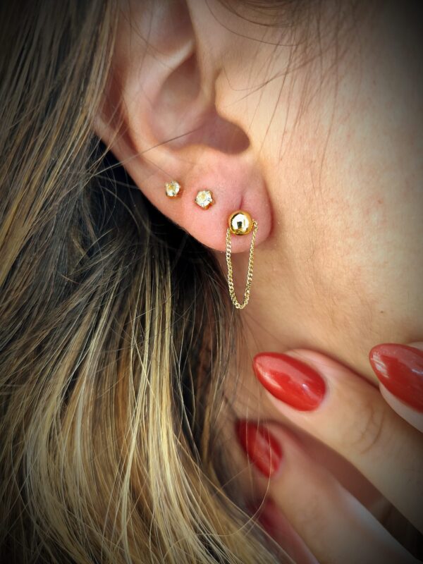 Brincos Esfera com malha