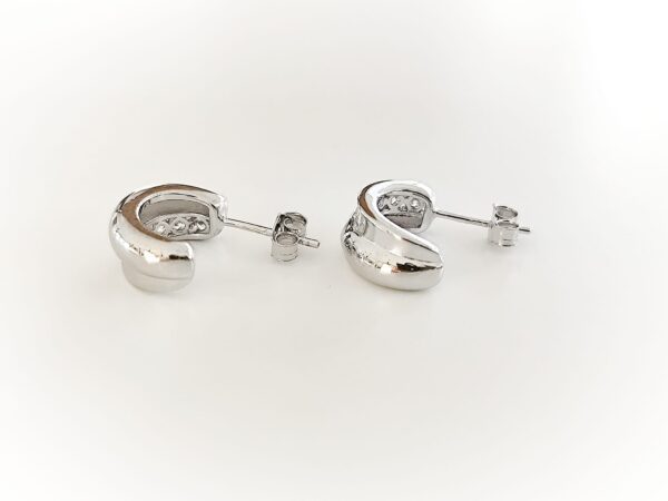 Brincos meia argola Imperial