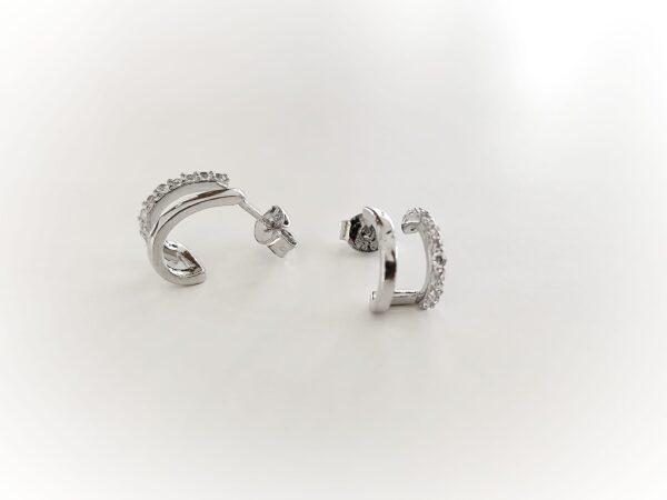 Imagem WhatsApp 2025-11-09 às 10.35.27_6da19163 Brincos meia argola dupla