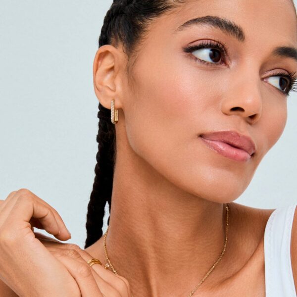 Brincos One Geometric Affair