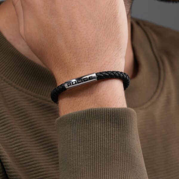 1734456473_d2365ecbfa67f98ce5594d2a29216d3f Pulseira Police Skyfall Preta