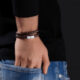 police-batman-batwing-pewga0090005-set-relogio-de-edicao-especial-preto-e-cinza (4) Pulseira Police Braid Castanha